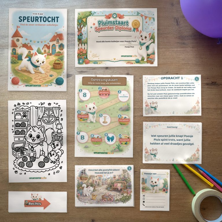 Alle onderdelen van de Poezen Speurtocht op tafel: voorblad, diploma, oplossingskaart, kleurplaat, opdrachtkaarten, speluitleg, uitnodigingen en pijlen