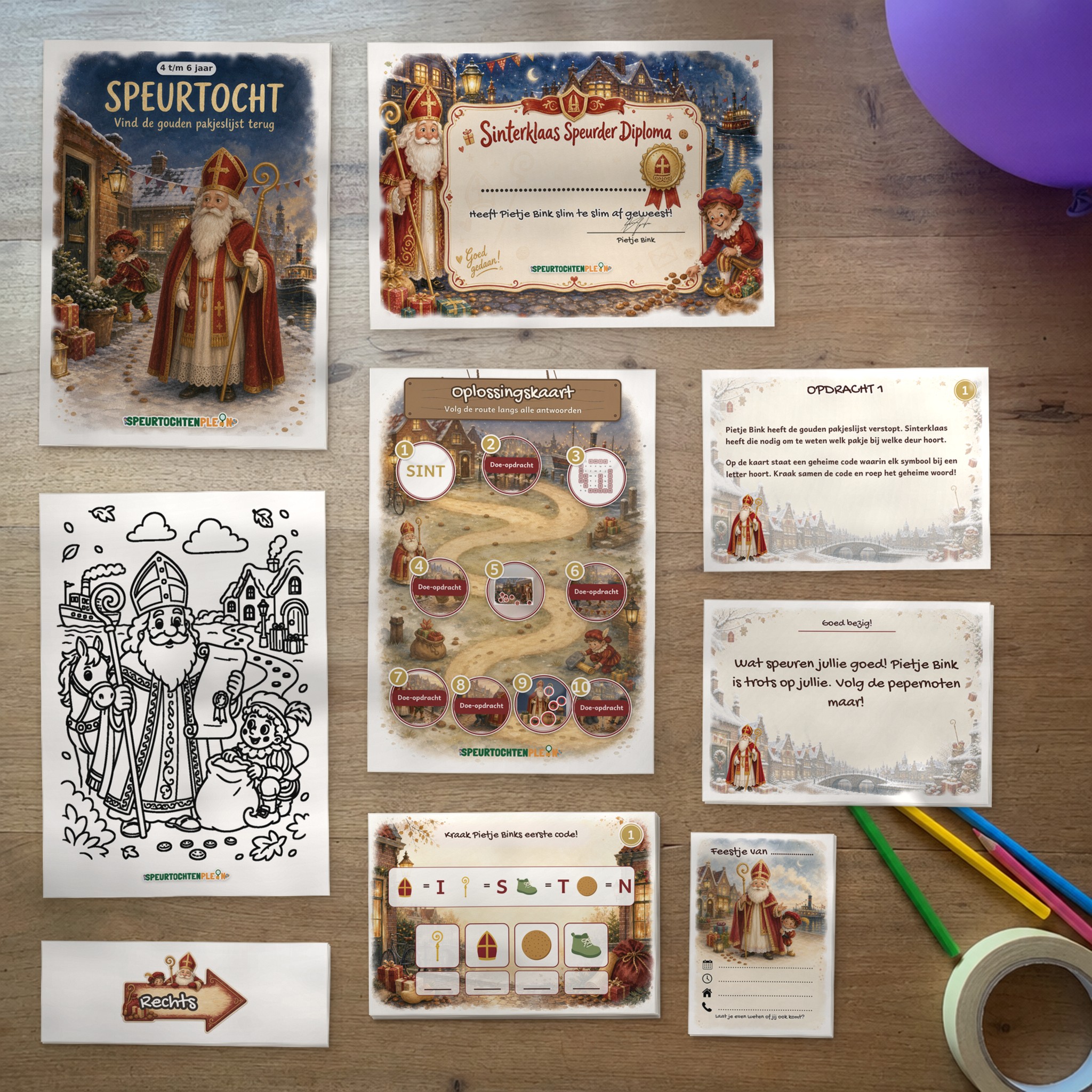 Alle onderdelen van de Sinterklaas Speurtocht op tafel: voorblad, diploma, oplossingskaart, kleurplaat, opdrachtkaarten, speluitleg, uitnodigingen en pijlen